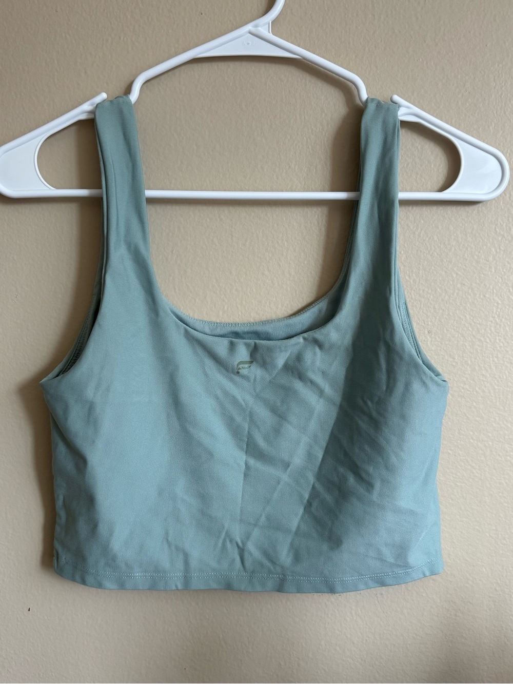 Fabletics Lydia Tank Sage Green Built In Bra Cropped Tank - Picture 5 of 5